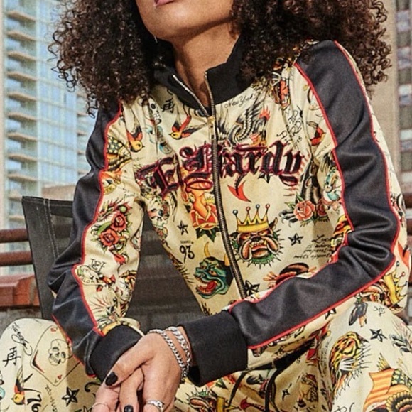 Ed Hardy Women’s Crop Zip Up All Over Tattoo Print Track Jacket NWT size medium - Picture 3 of 8